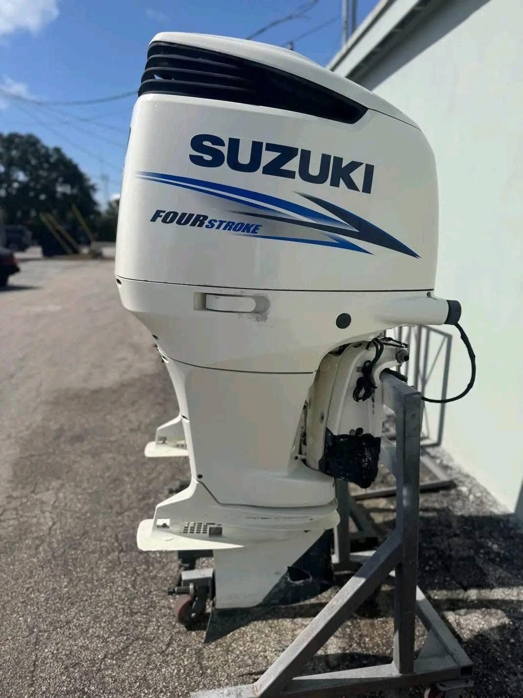 Suzuki Outboard
